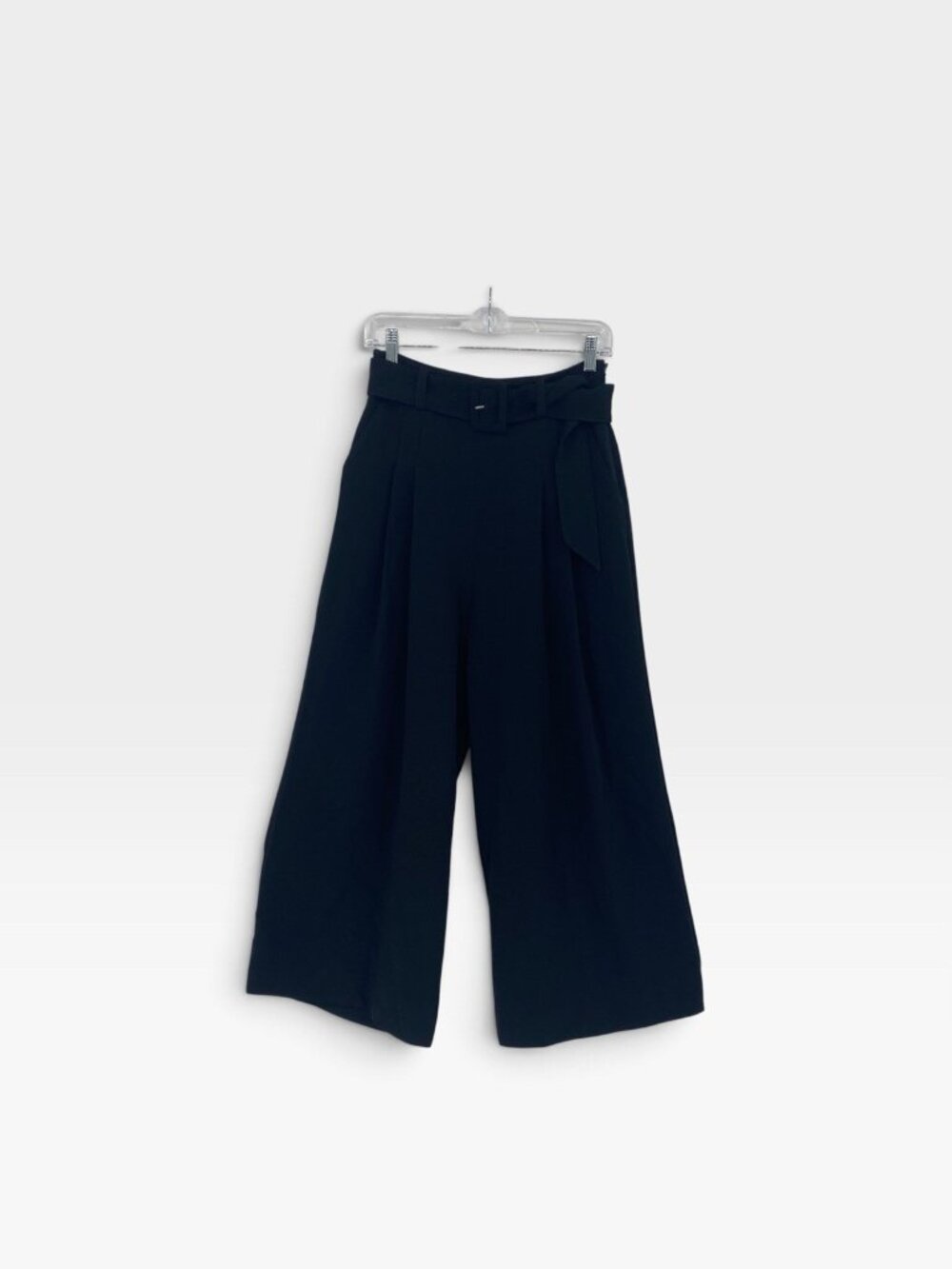 Cinq A Sept Women’s Size 2 Black Pleated Wide Leg Crop Trousers Belted